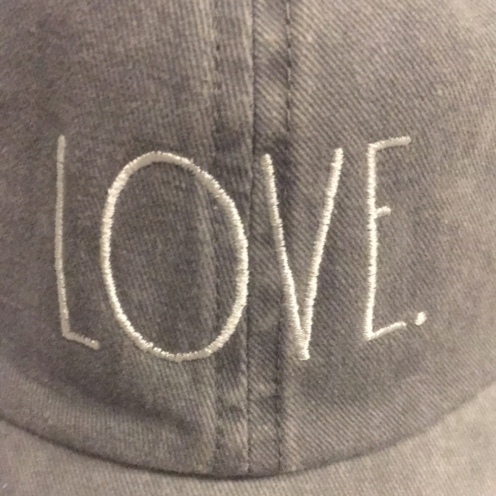 🆕Rae Dunn LOVE Hat - Picture 3 of 10